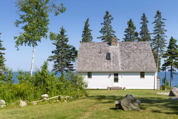 Saint George, ME 04860,199 Spicer LN