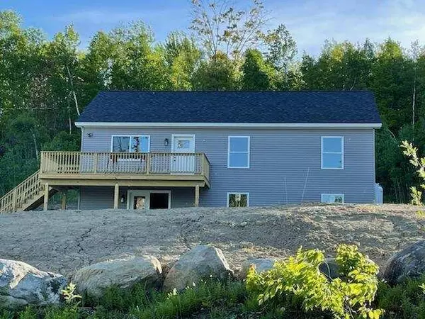 48 Haynes Heights DR, Norway, ME 04268