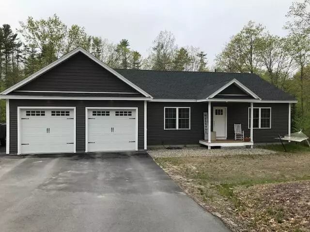 31 Oak DR, Cornish, ME 04020