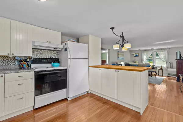 Kittery, ME 03904,15 Adams LN #1