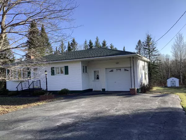 146 New Sweden RD, New Sweden, ME 04762