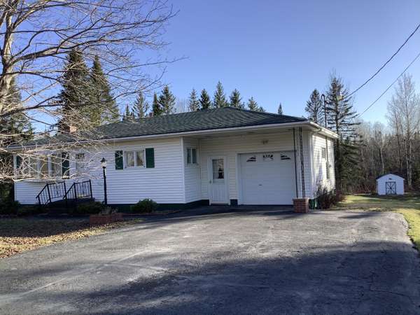 146 New Sweden RD, New Sweden, ME 04762