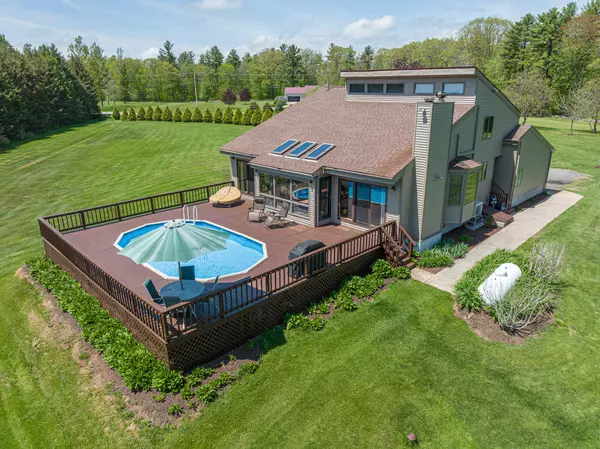 48 Sid Hall DR, North Berwick, ME 03906