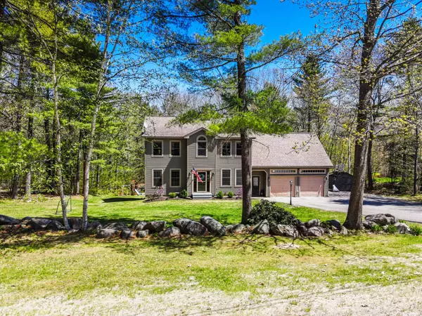 89 Axtell DR, Oakland, ME 04963