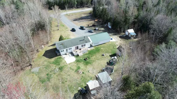 Hudson, ME 04449,50 Outback RD