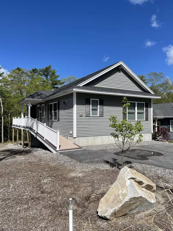 1357 Deer Run, Casco, ME 04015