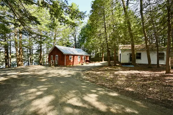 Oakland, ME 04963,25 Gifford PL