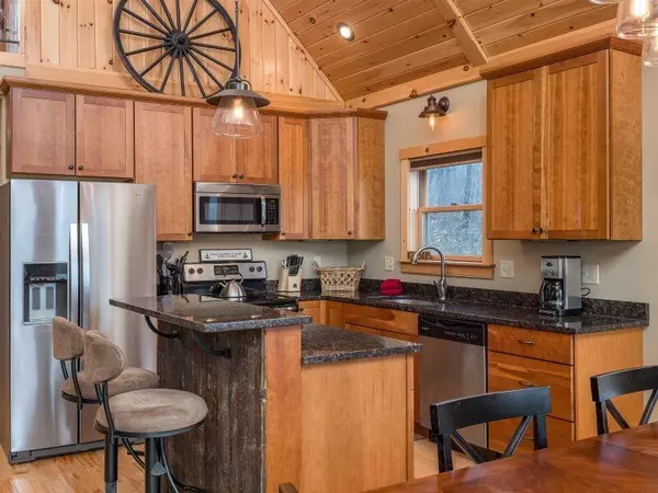 Hanover, ME 04237,21 Segar's Hill RD