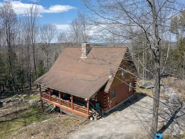 Paris, ME 04281,10 Cobble Hill RD