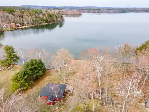 Oakland, ME 04963,527 Brickett Point EST #8