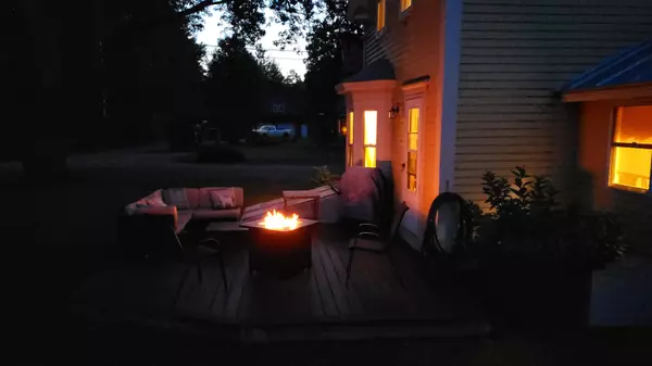 Kingfield, ME 04947,6 Cedar ST