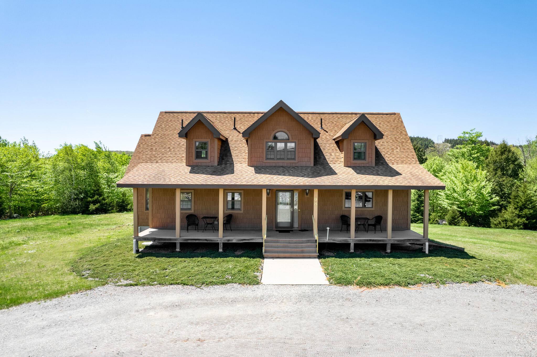 Dedham, ME 04429,68 Harriman Pond LN
