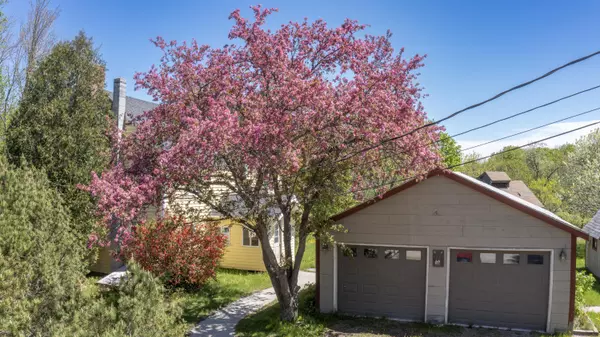 Wilton, ME 04294,1373 Main ST