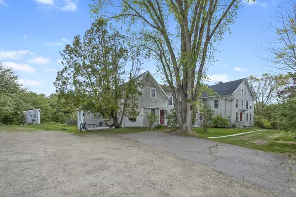 Nobleboro, ME 04555,23 Center ST