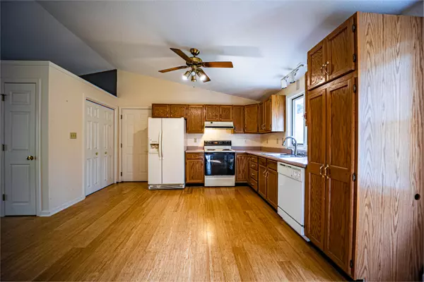 Freeport, ME 04032,118 Baker RD