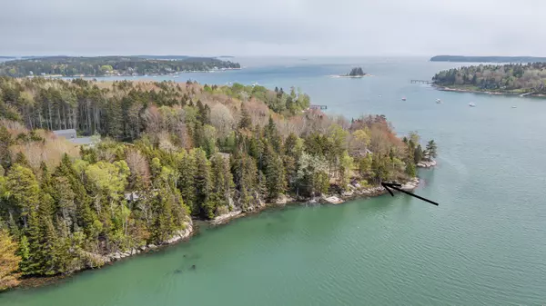 Saint George, ME 04860,148 Patten Point RD