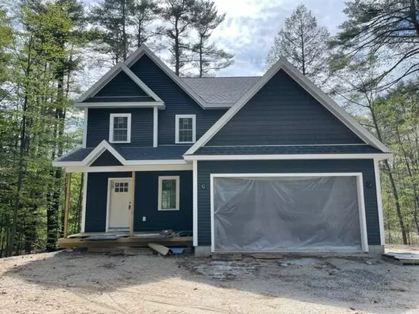 5 Long Lane RD, Windham, ME 04062