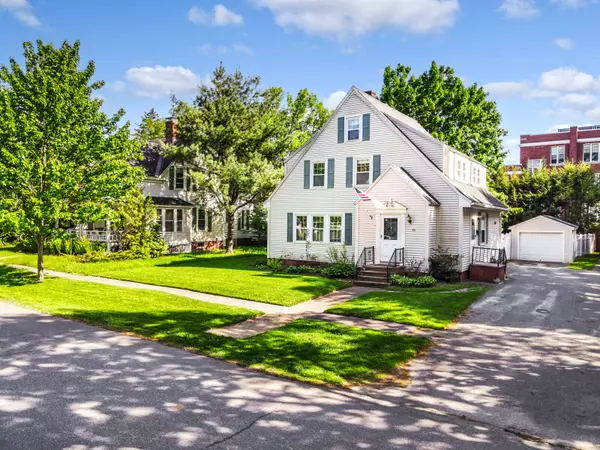 Waterville, ME 04901,20 Morrill AVE