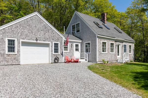 22 Stonewall RD, Harpswell, ME 04079