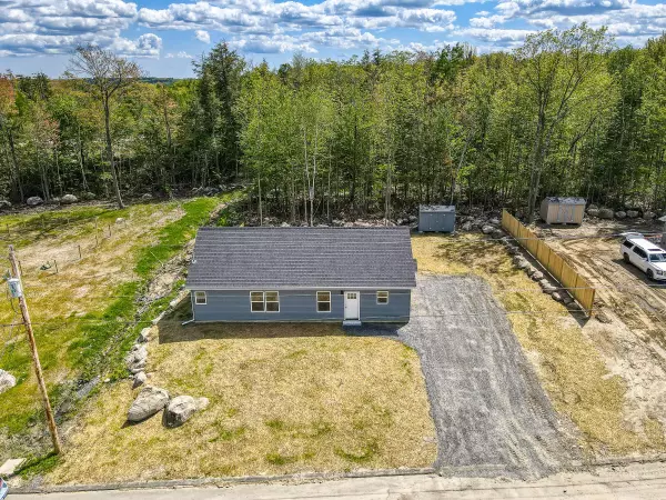 Oakland, ME 04963,32 Selden LN