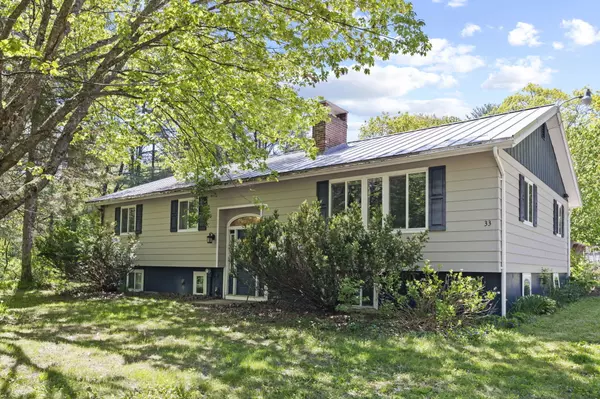 Raymond, ME 04071,33 Brown RD