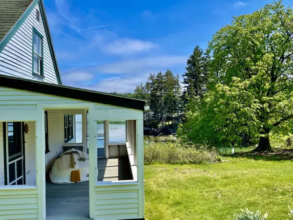 Vinalhaven, ME 04863,238 Tip Toe Mountain RD