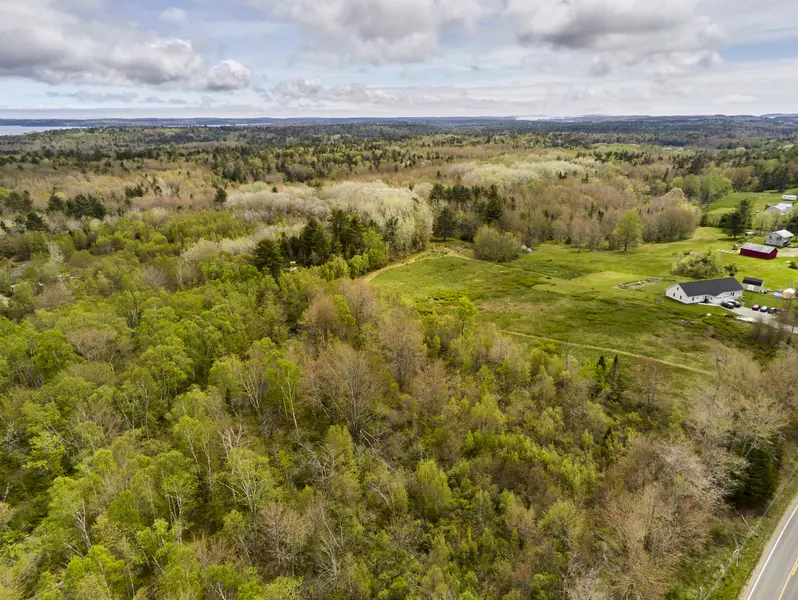 00 Cushing Road RD, Cushing, ME 04563