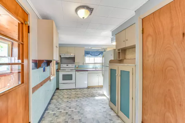 Richmond, ME 04357,66 Boynton ST