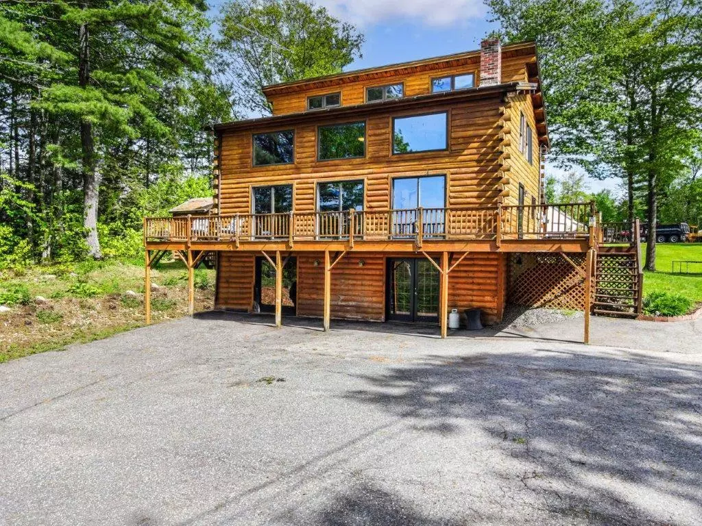 Oakland, ME 04963,161 Smithfield RD