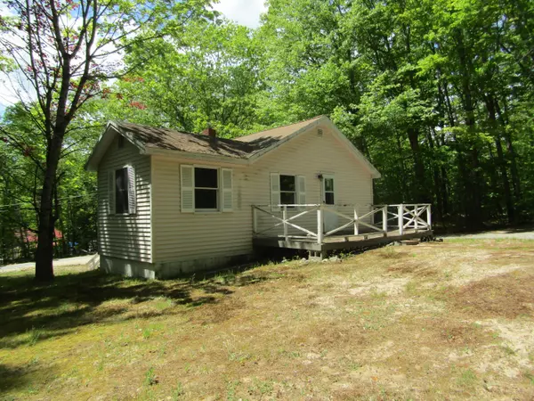 Naples, ME 04055,181 Harrison RD