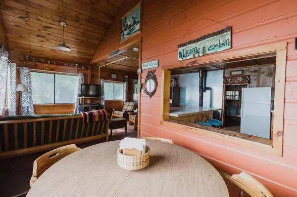 Hudson, ME 04449,110 Smith RD