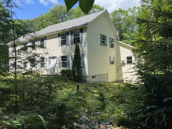 Orono, ME 04473,38 Maxfield DR