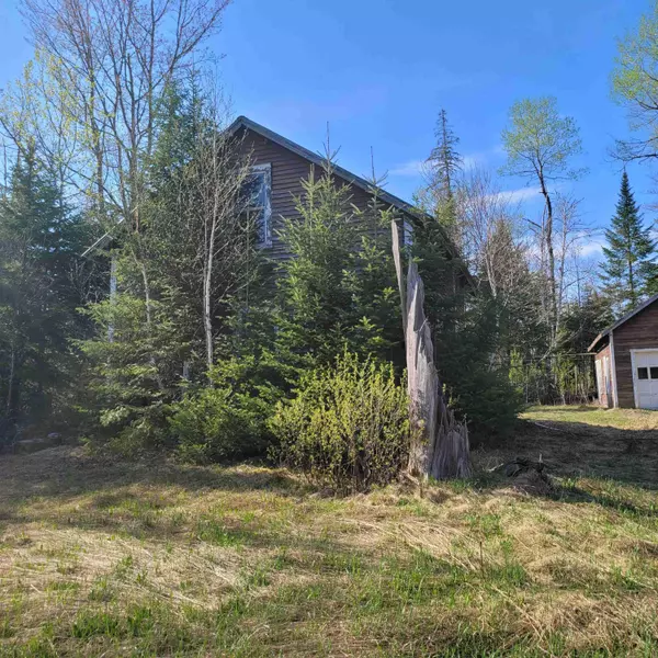 813 Haystack RD, Castle Hill, ME 04757