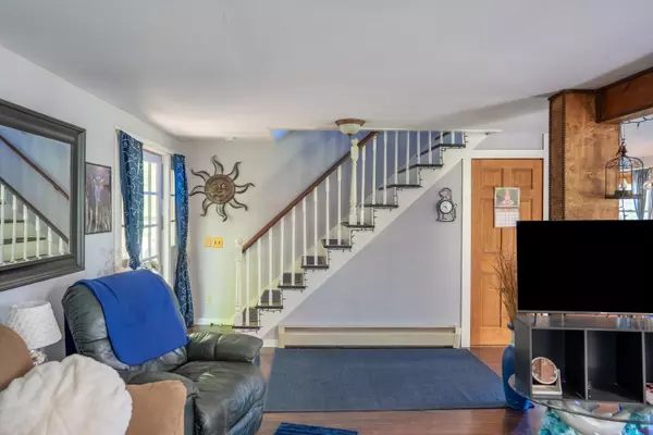 Waterford, ME 04088,729 Valley RD