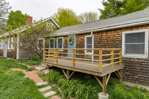 Litchfield, ME 04350,240 Plains RD