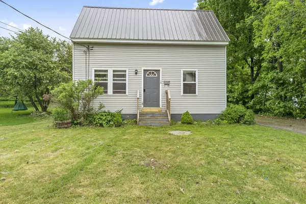 18 High ST, Waterville, ME 04901