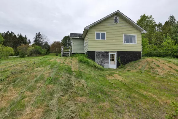 Edmunds Twp, ME 04628,477 S South Edmunds RD