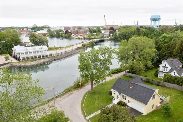 Kittery, ME 03904,66 Whipple RD