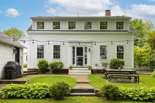 32 Williams AVE, Kittery, ME 03904