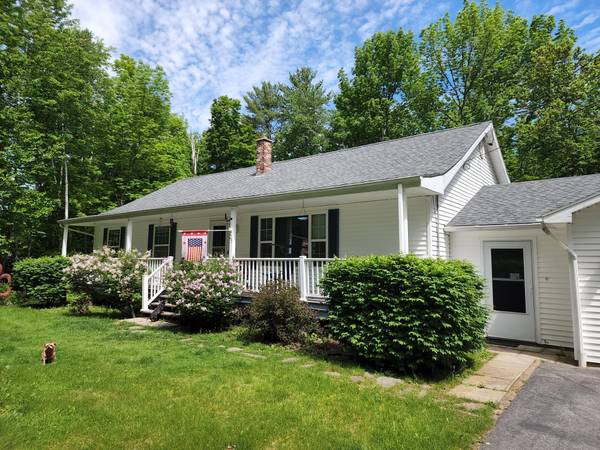 25 Chapman DR, Litchfield, ME 04350