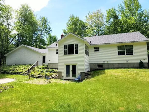 Litchfield, ME 04350,25 Chapman DR