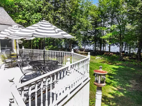 Mount Vernon, ME 04352,426 Point DR