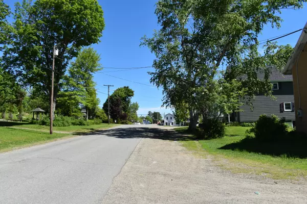 Lee, ME 04455,14 Arab RD