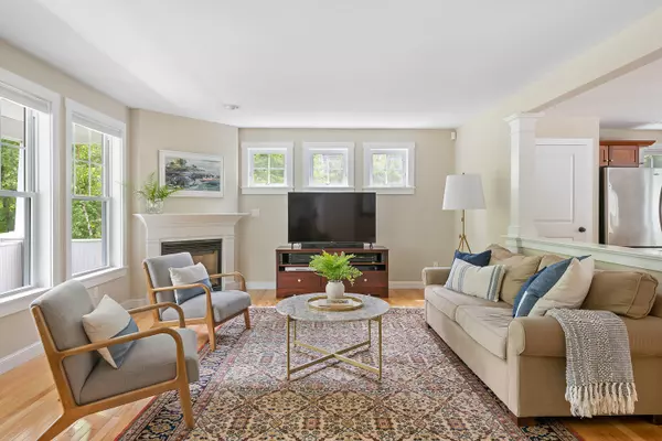 Kittery, ME 03904,10 Devon Woods DR