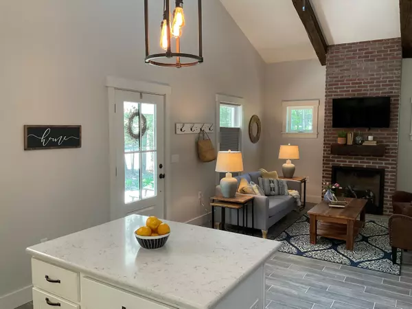 Richmond, ME 04357,9 Evergreen LN