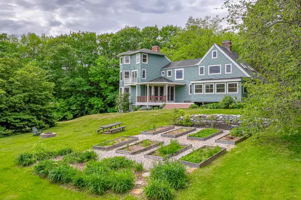 185 Tobey RD, New Gloucester, ME 04260