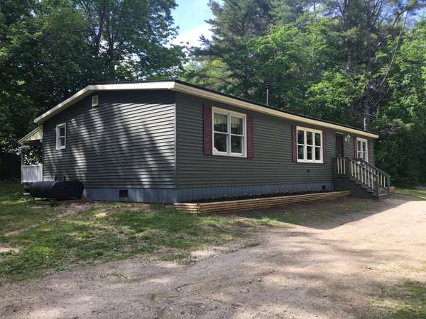 748 Wilson Pond RD, Monmouth, ME 04265