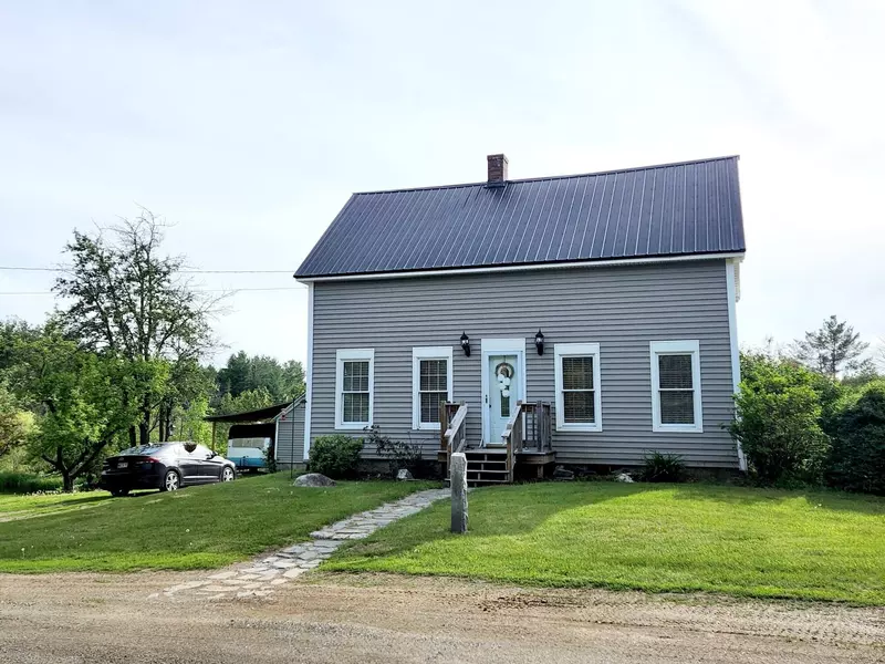 496 Dover RD, Charleston, ME 04422