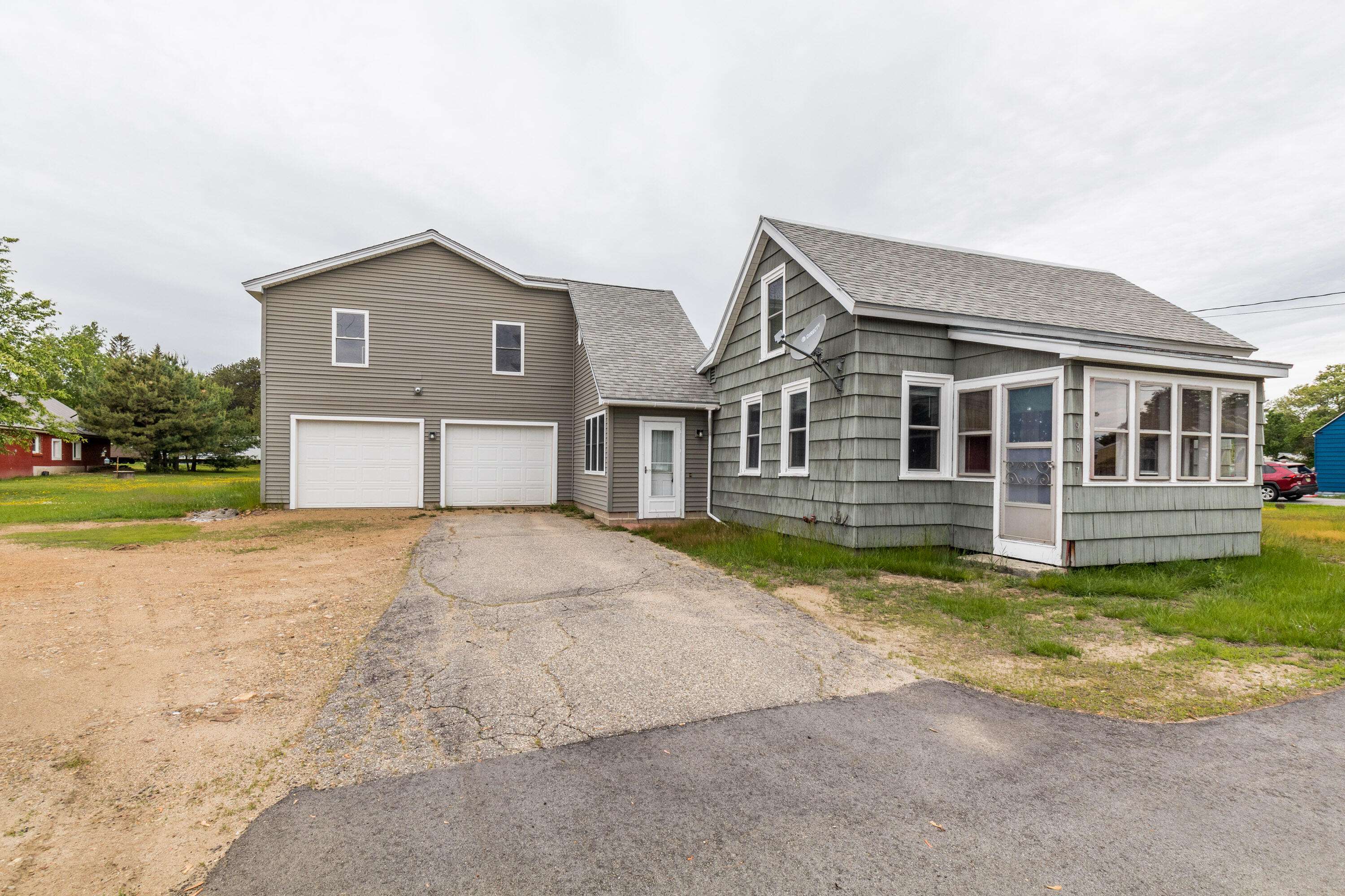 987 Main ST, Waterboro, ME 04087