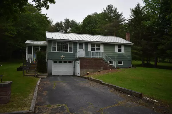 984 Sturtevant Hill RD, Winthrop, ME 04364